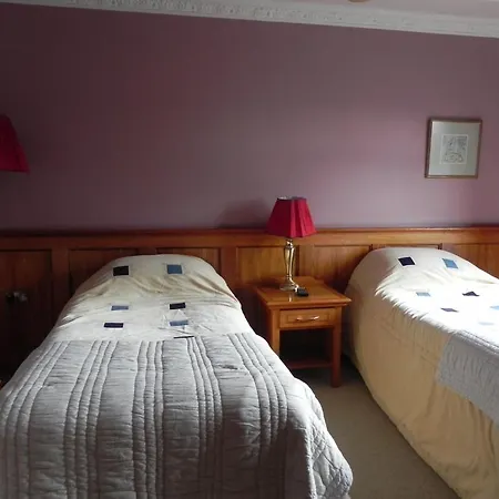 Shelmalier House 4*